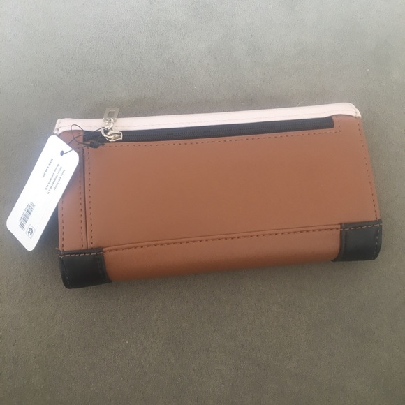 Wallet - Picture 2 of 3